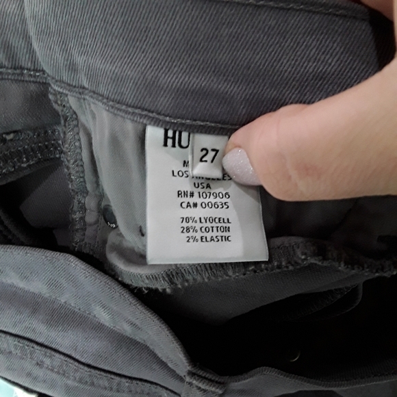 Hudson | Nico Super Skinny Gray Snake Print Jeans - Picture 5 of 5